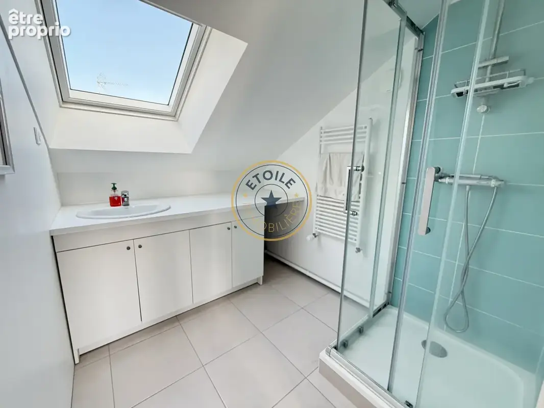 Maison rénovée de 178m2, 5 chambres à Avrillé, Bois du Roy - photo 14