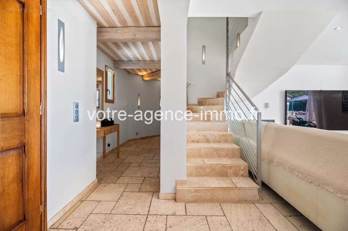 Maison à LEVENS
