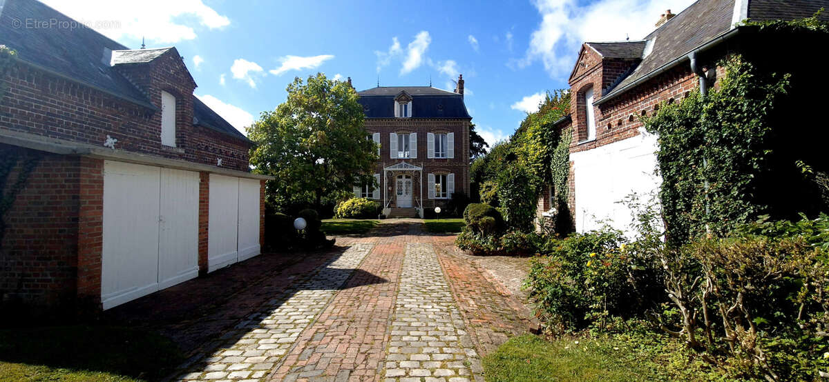 Chaumont en Vexin, Maison Bourgeoise de 11 pièces, 205 m2, 2900m2 de jardin - photo 11
