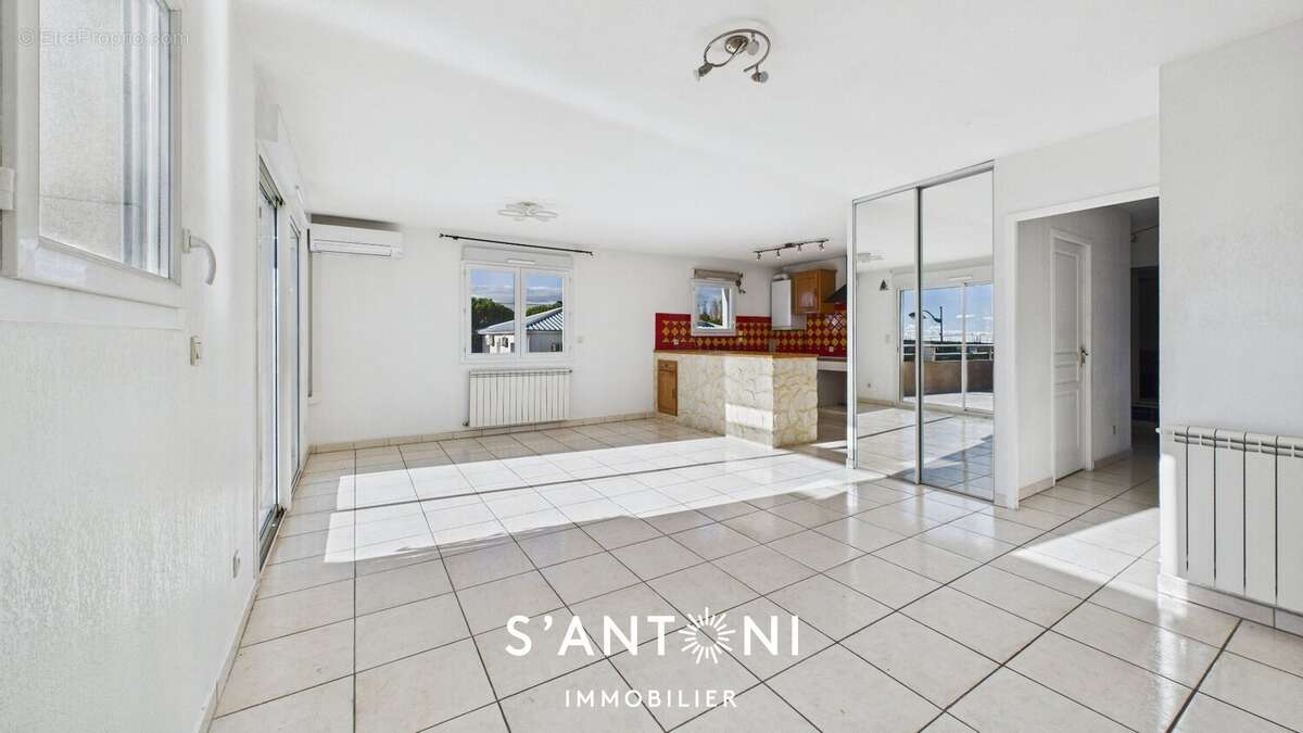 Appartement à MIREVAL