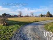 Photo 1 - Terrain à CURDIN