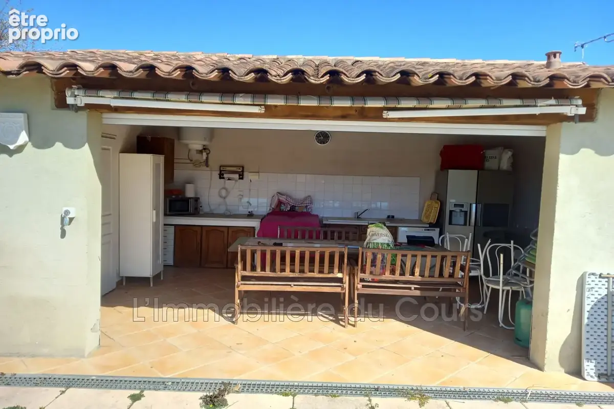 Maison 4 pièces 115 m² à vendre à Rognes (13840) - photo 9