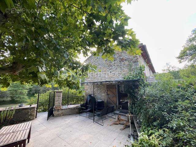 Montlaux-ferme de 145m² environ, 4 chambres, hangar de 80m², plus de 15 hectares de terrain - photo 18