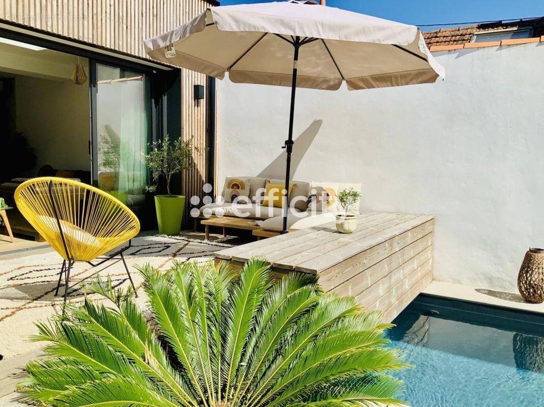 Maison à LA ROCHELLE