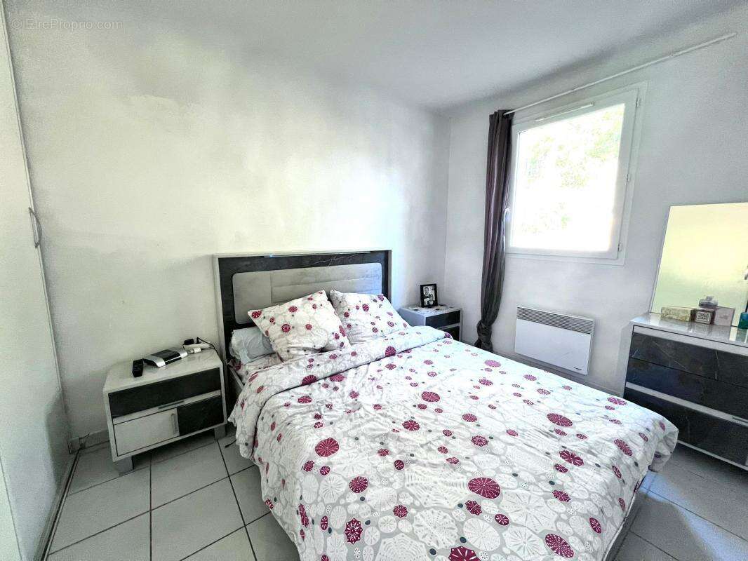 Appartement à MARSEILLE-15E