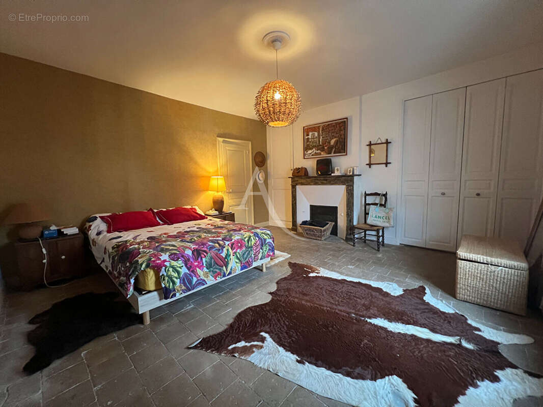 Maison à MONTRICHARD