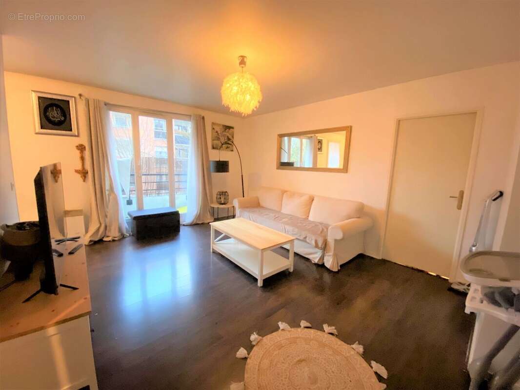 Appartement à EVRY