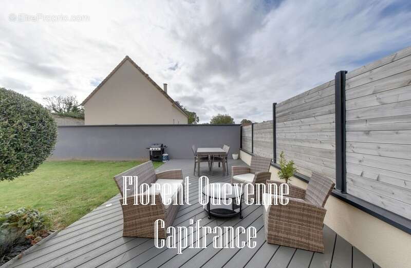 Maison à BENY-SUR-MER