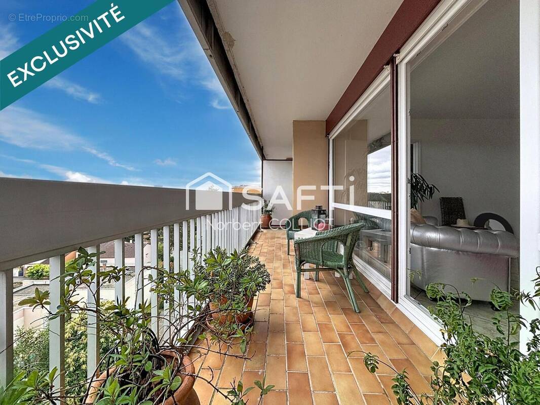 Photo 1 - Appartement à ELANCOURT