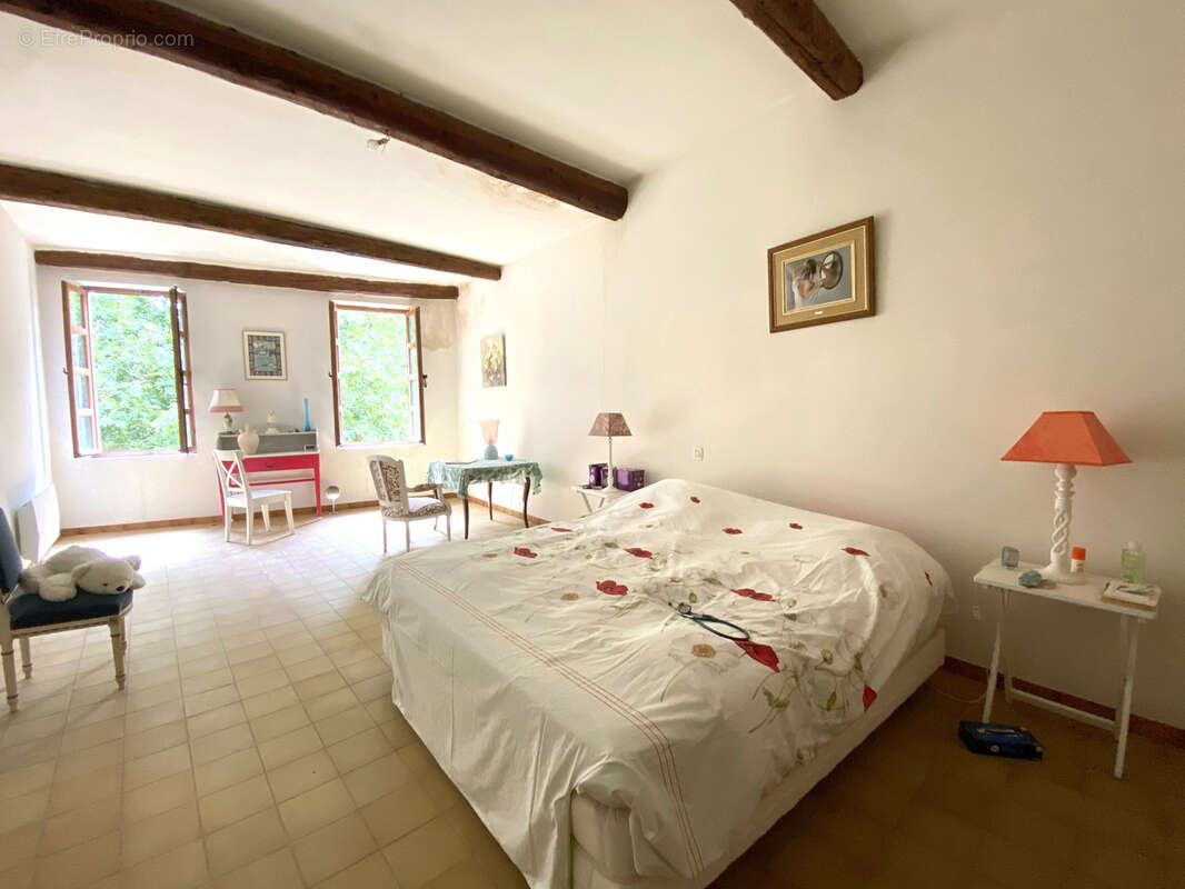 Maison à BUIS-LES-BARONNIES