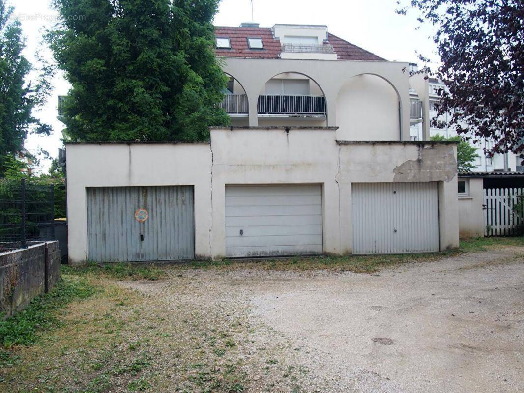 Parking à DIJON