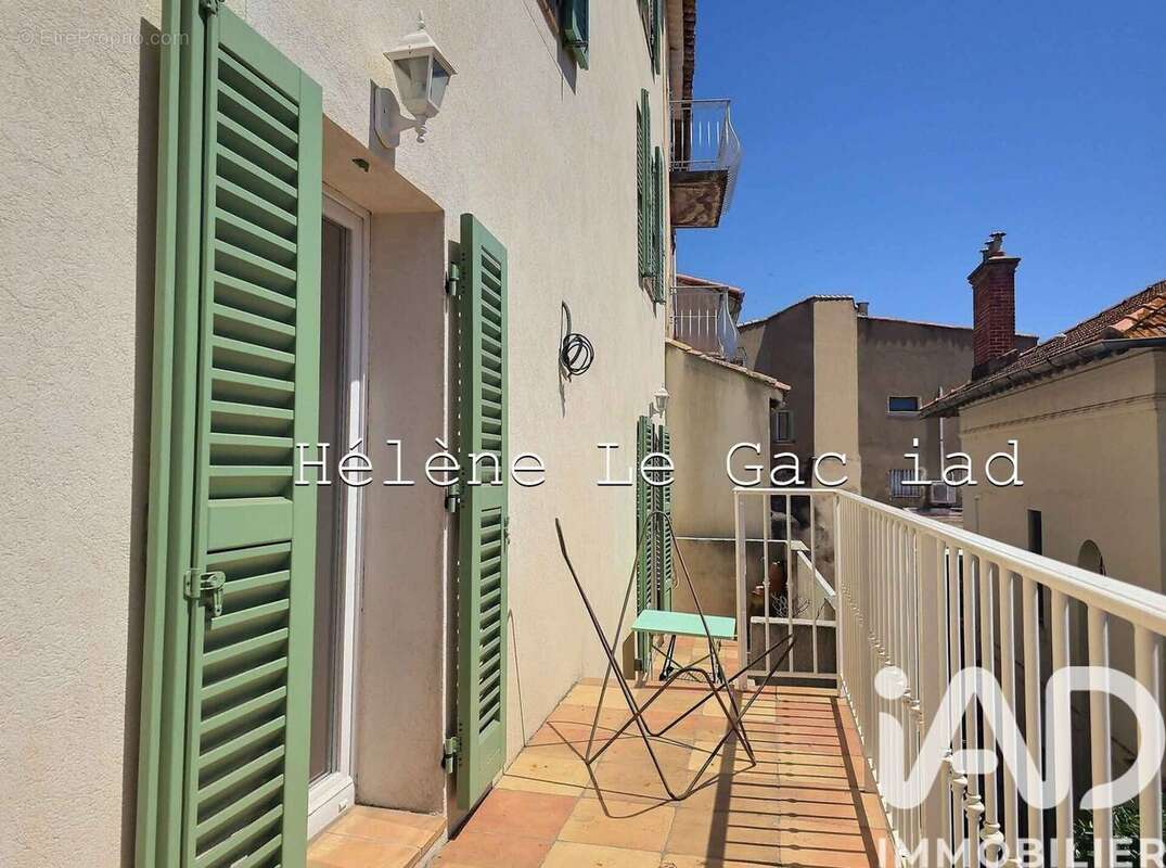 Photo 2 - Maison à FREJUS