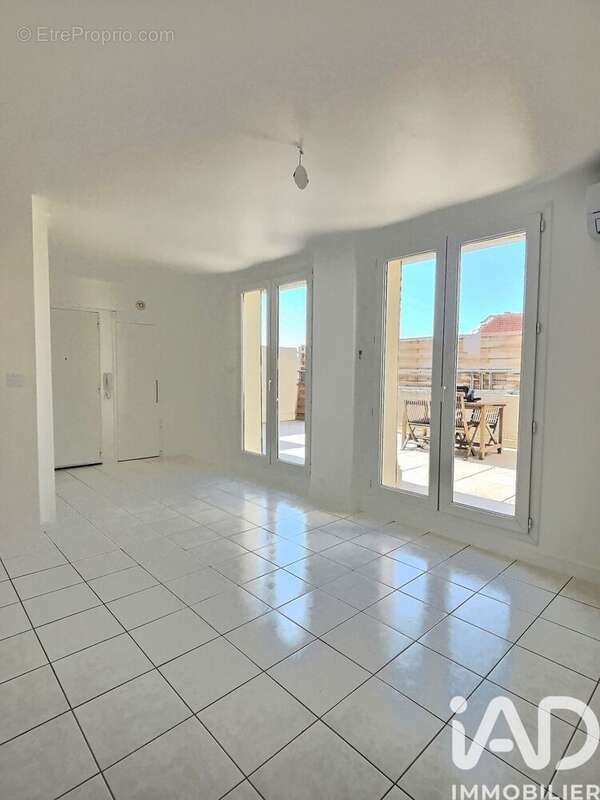 Photo 3 - Appartement à MARSEILLE-10E