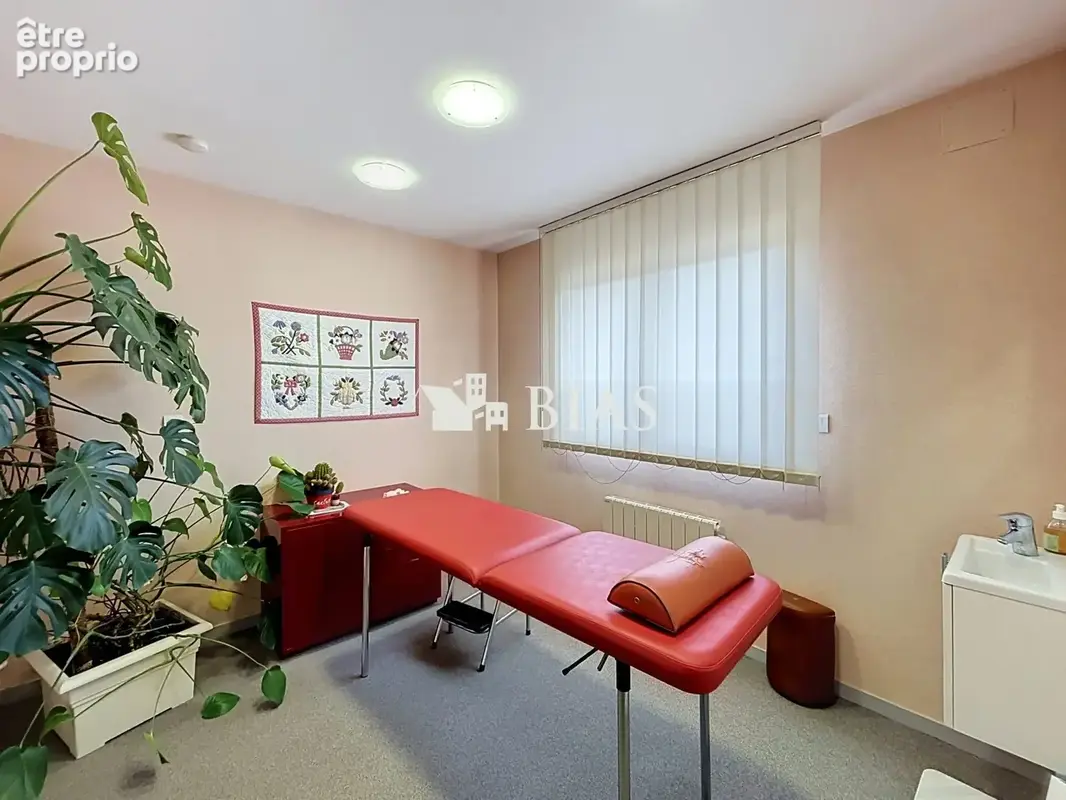Maison 4 pièces 96 m² à vendre à Le Neubourg (27110) - photo 6