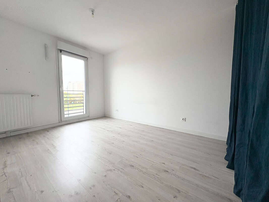 Appartement à SAINT-GRATIEN