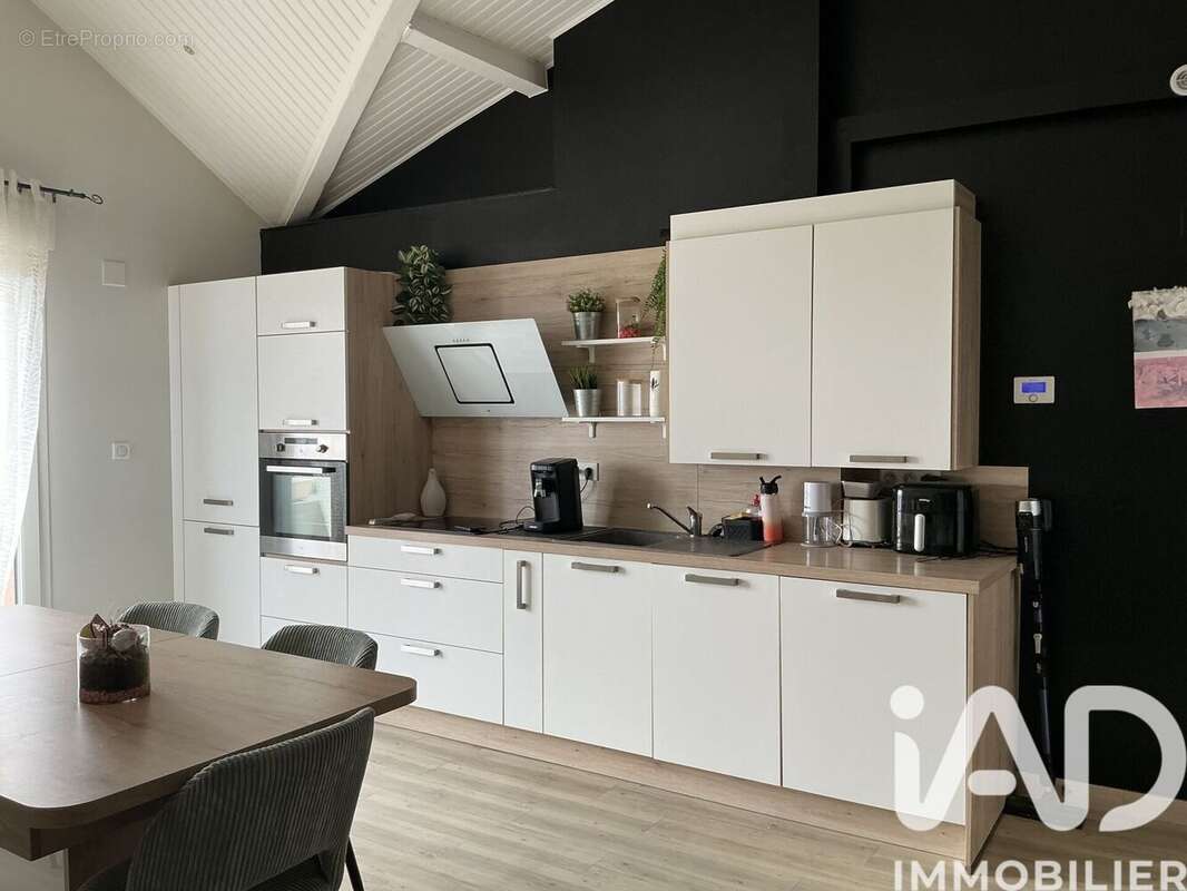 Photo 3 - Appartement à AUDUN-LE-ROMAN