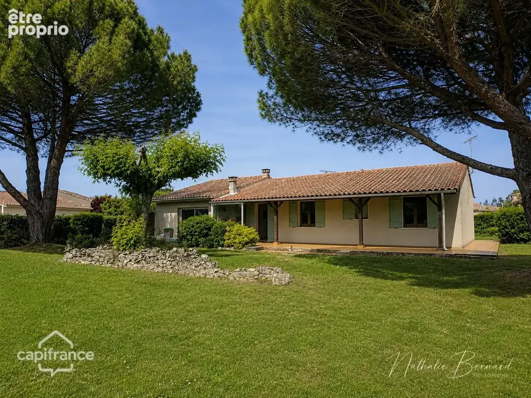 Maison à ALLEZ-ET-CAZENEUVE