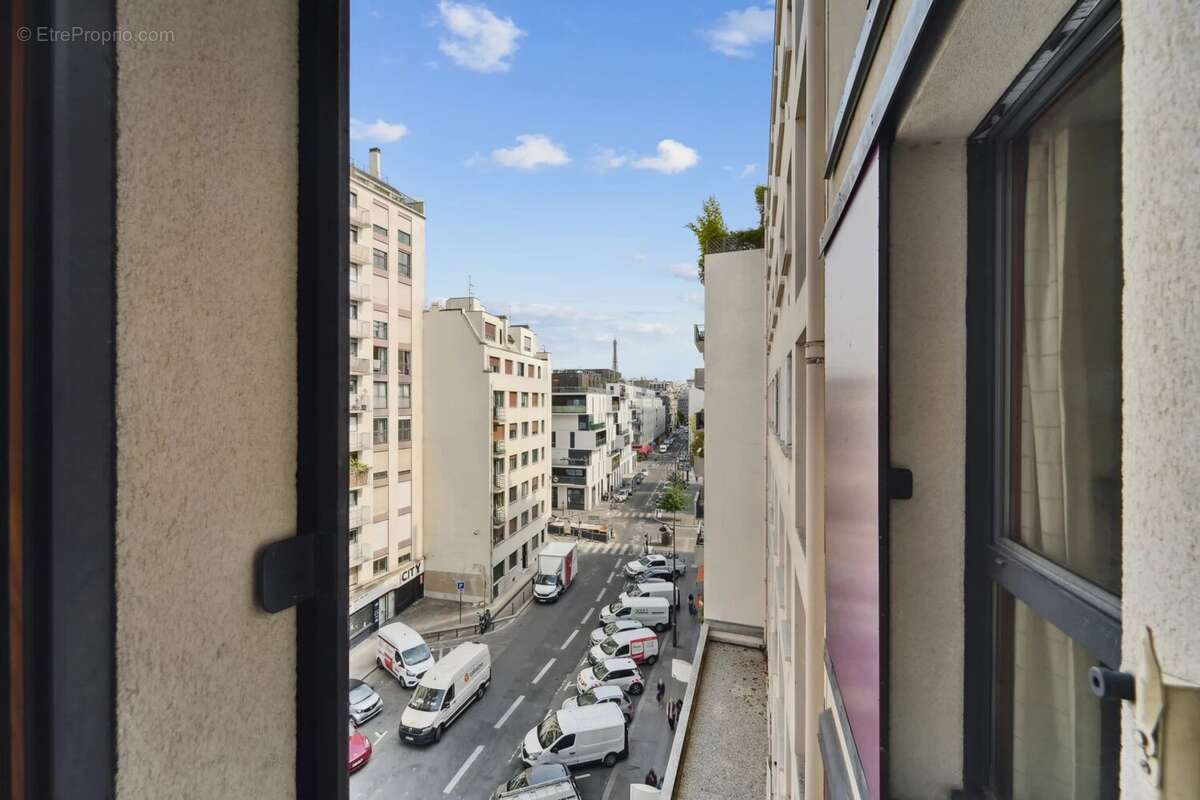 Appartement à PARIS-15E