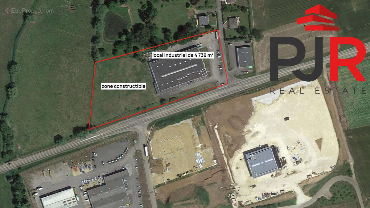 Commerce à LESMENILS