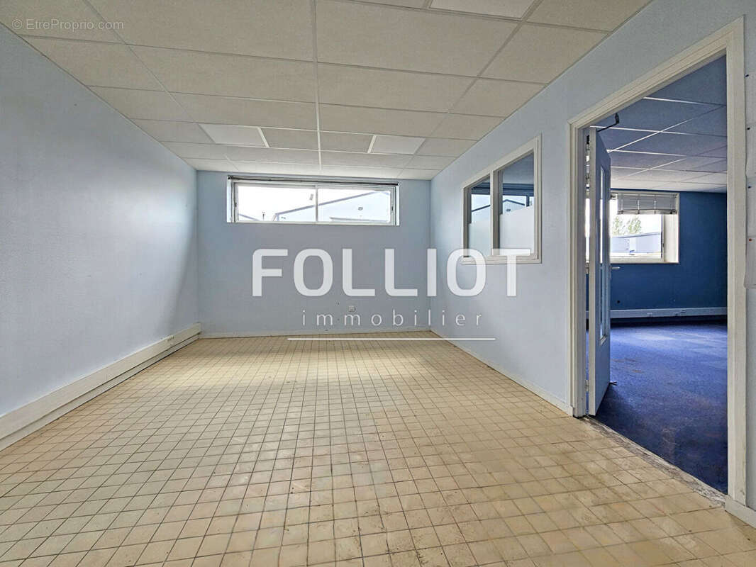 Commerce à DOUVRES-LA-DELIVRANDE