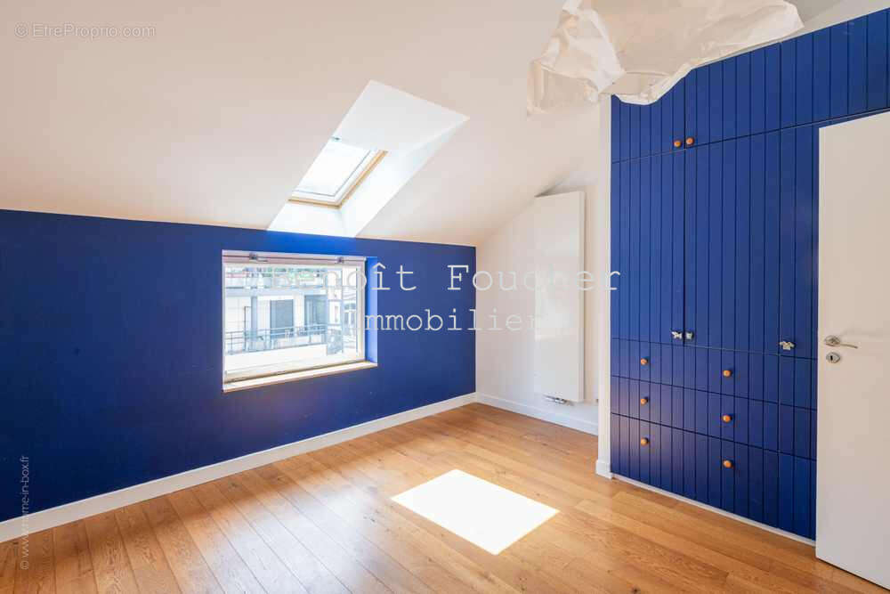 Paris 20ème limite 11ème, Ménilmontrant, 230m2 comme une maison avec deux terrasses. - photo 13