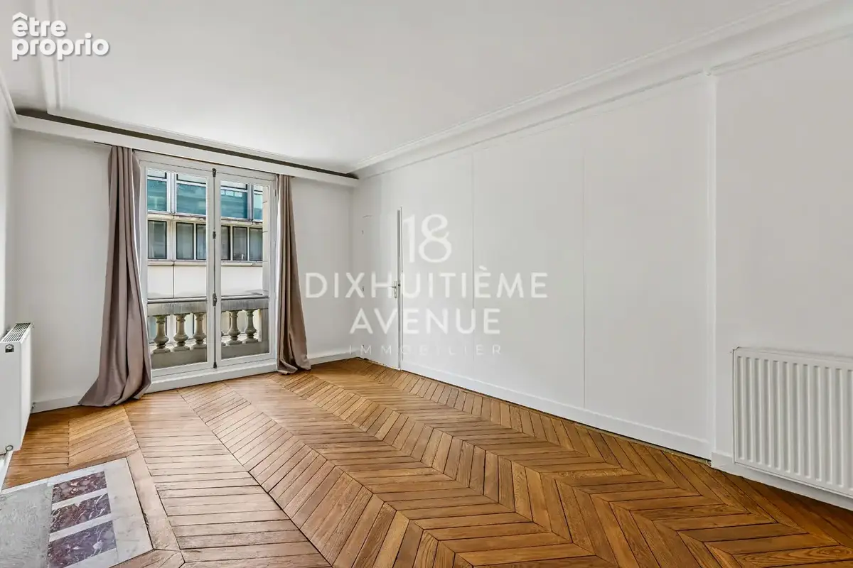 Photo Appartement à Paris-18e au prix de 675 000€