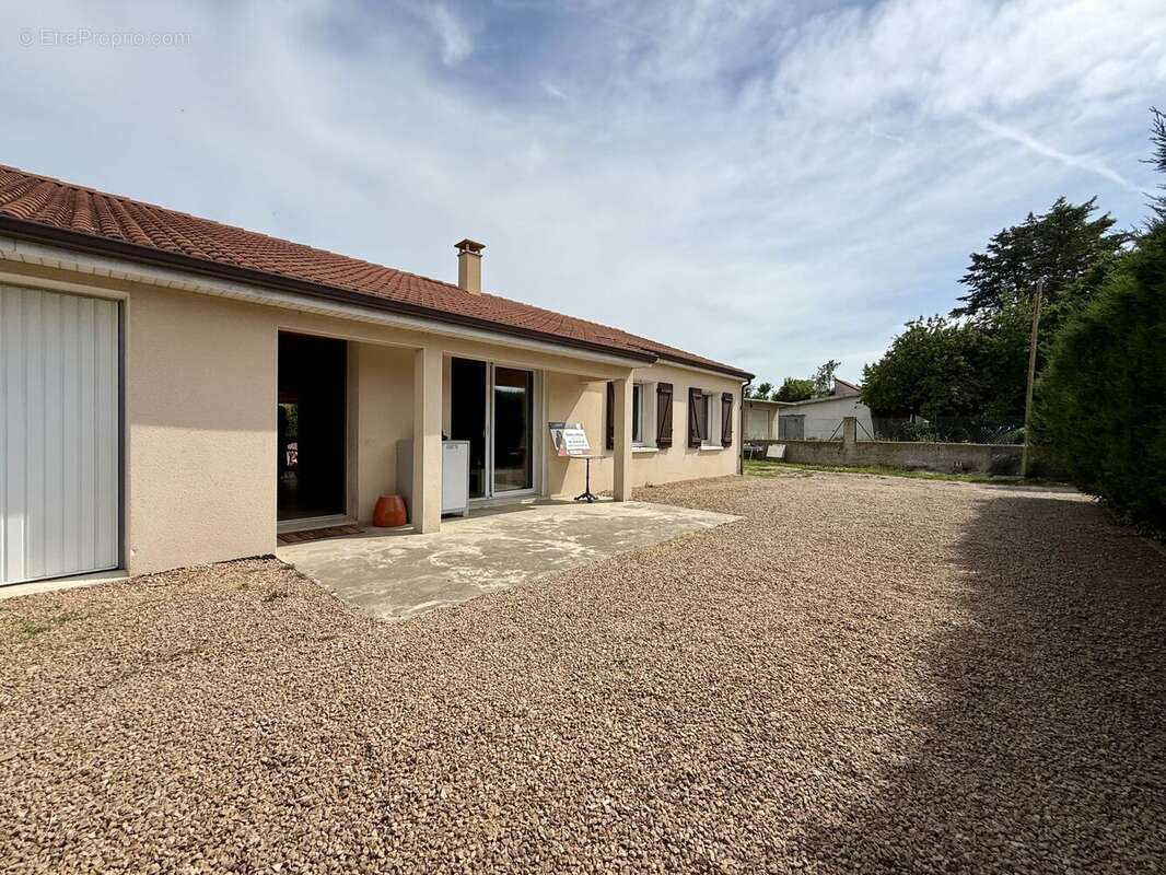 Maison à SAINT-ANDRE-LE-COQ