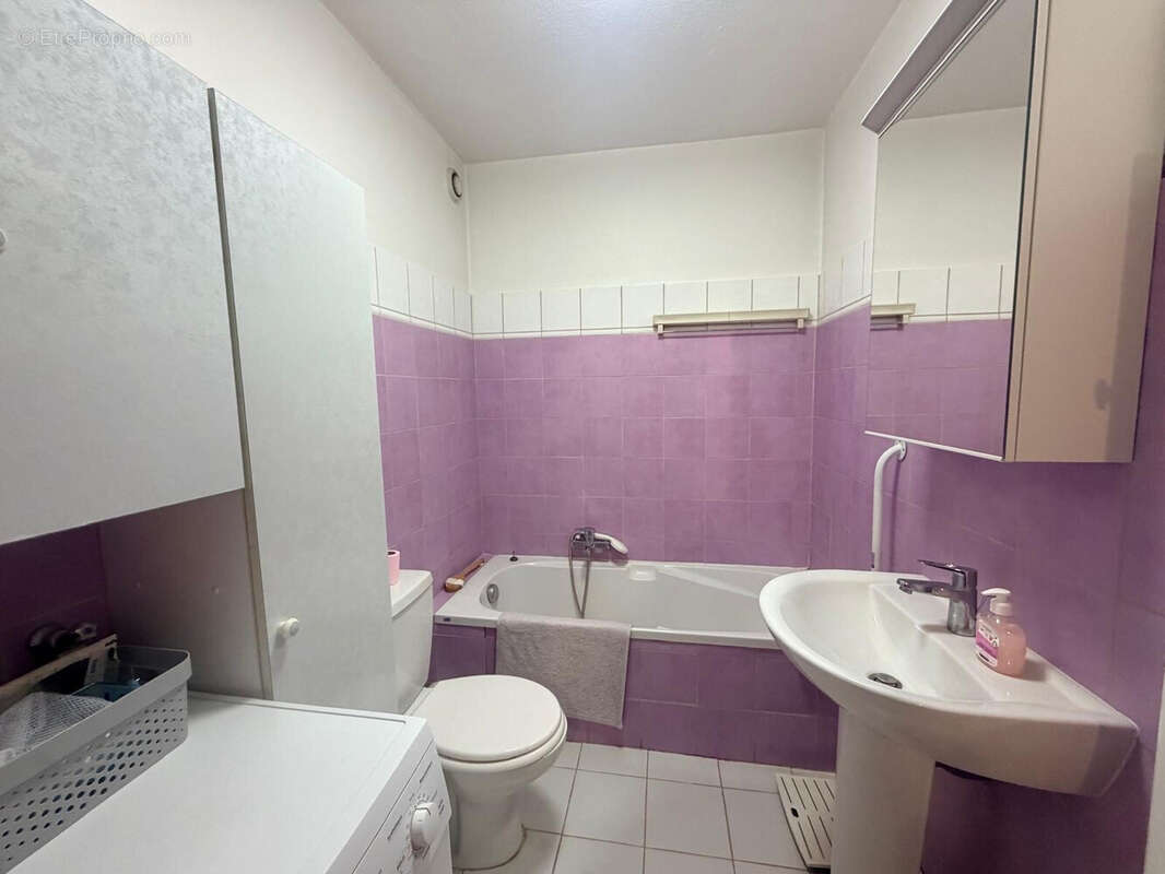 Appartement à LE CANNET