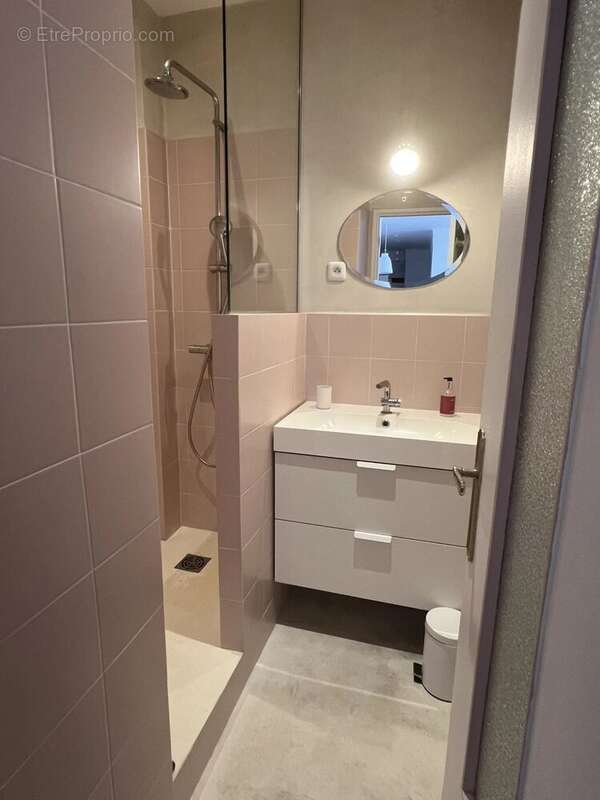 Appartement à MARSEILLE-2E