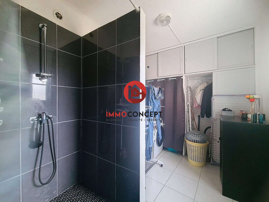 Appartement à SAINT-GENIES-DE-COMOLAS