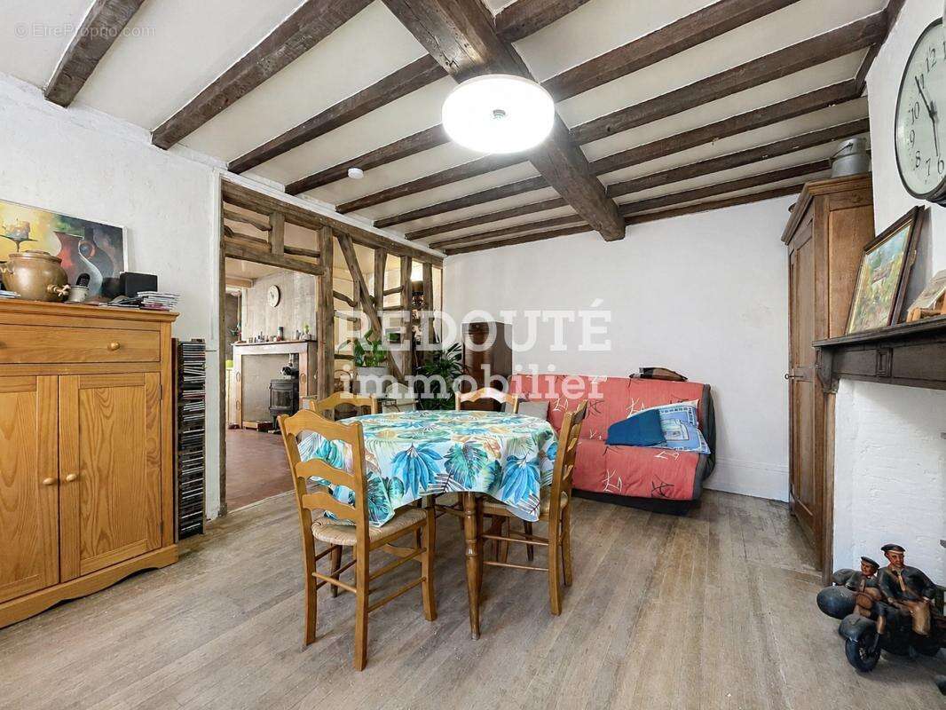 Rethel - à vendre - maison avec cour et dépendances - photo 4