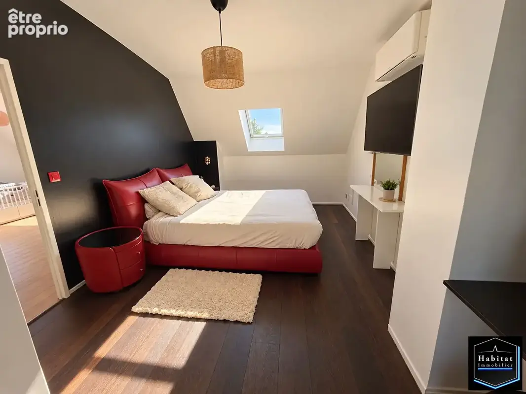 Maison Rouvres 6 pièce(s) 120 m2 4 chambres Jardin 470m² Garage Véranda - photo 6