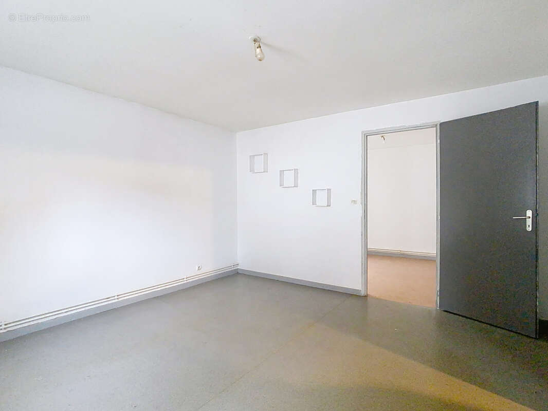 Appartement à FESCHES-LE-CHATEL