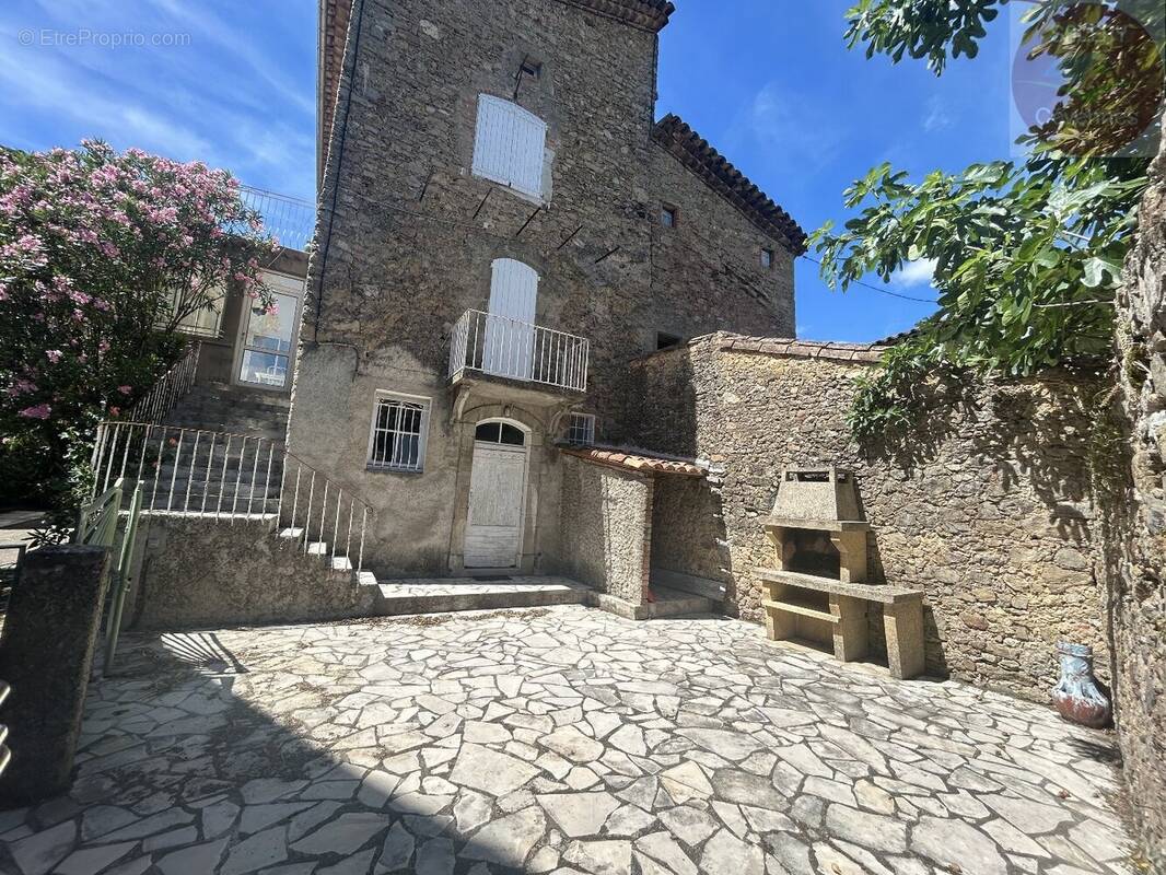 Maison à GENERARGUES