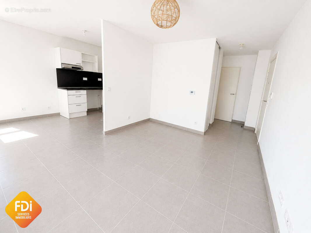 Castelnau-le-lez - f3 - 62m2 - photo 5