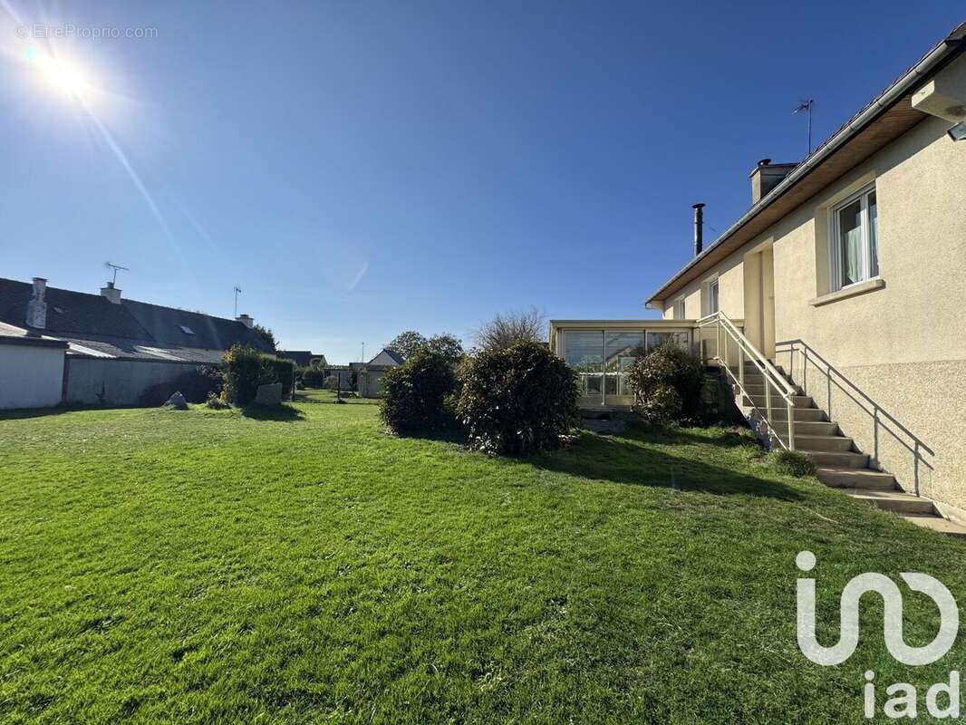 Photo 3 - Maison à LANVOLLON