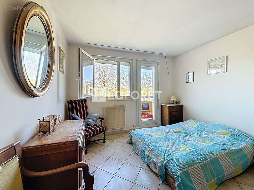 Appartement à VERNEUIL-SUR-SEINE