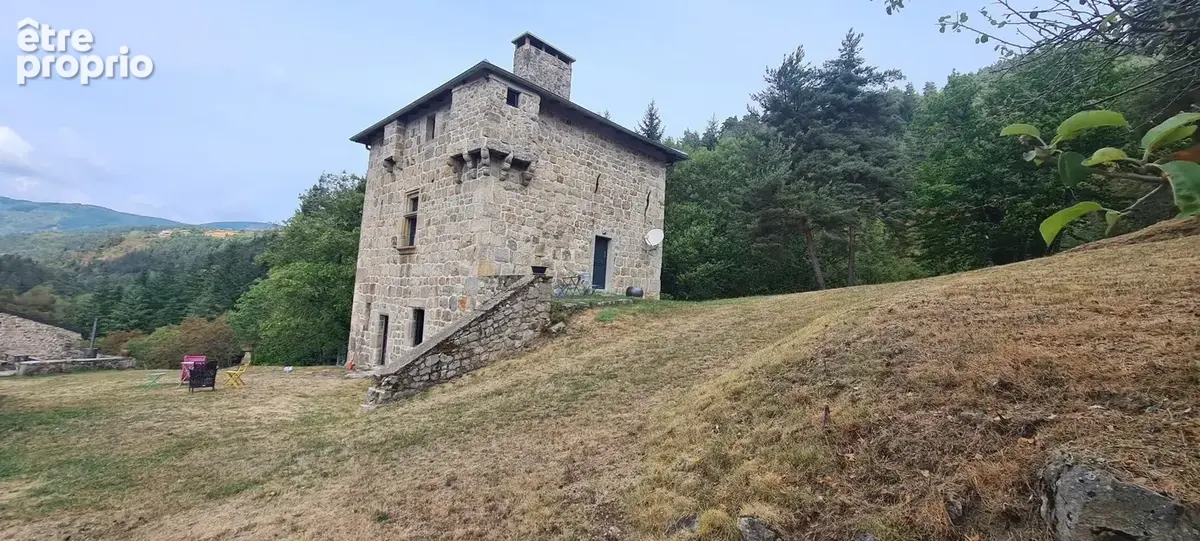 Propriété d’exception   51,74 ha   maison forte du xvie siècle - photo 50