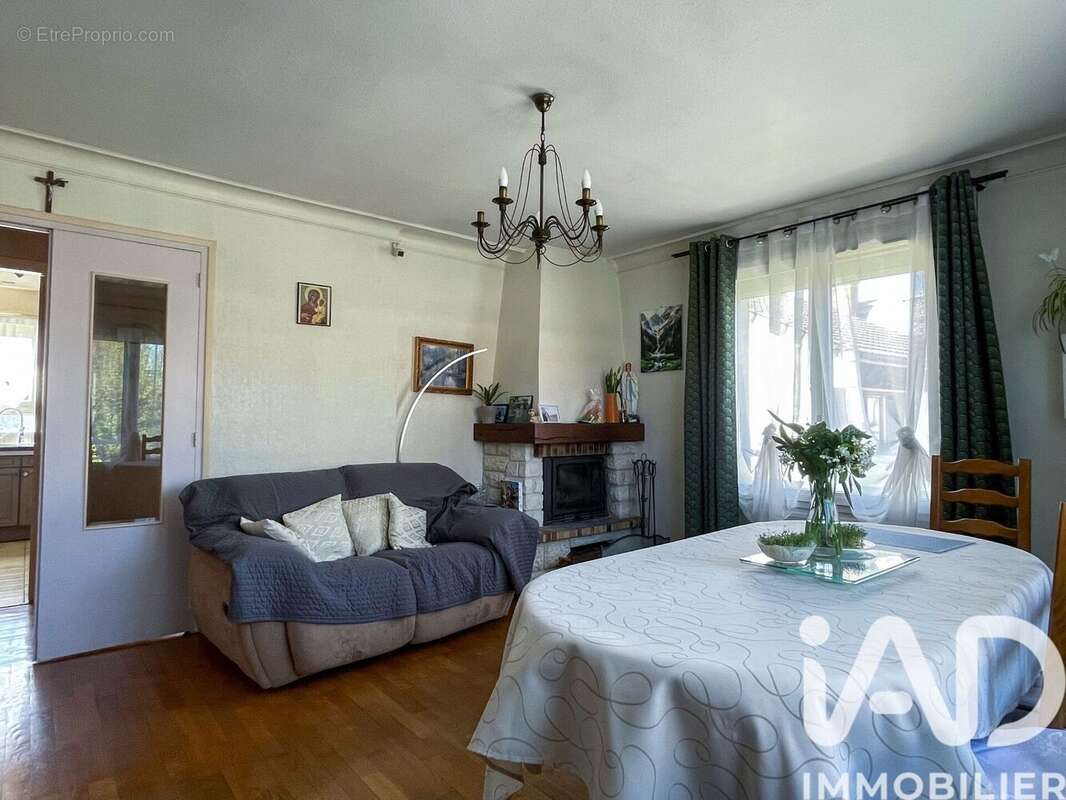 Photo 2 - Maison à SANNOIS