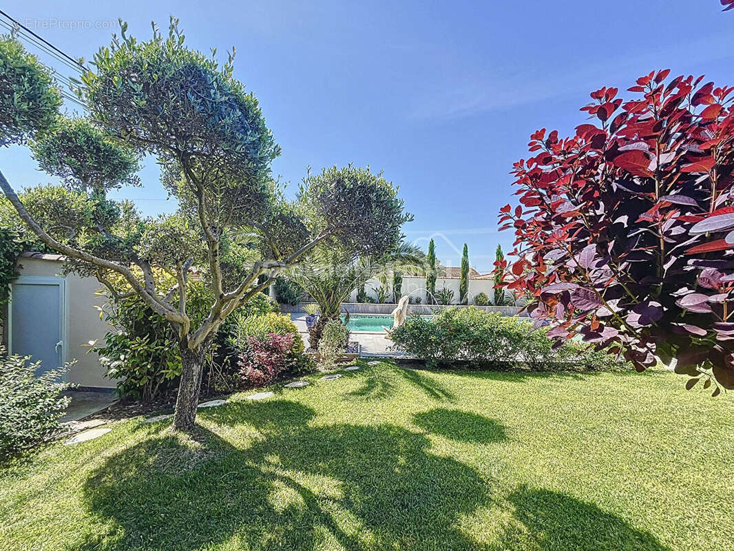 Maison à ROCHEFORT-DU-GARD