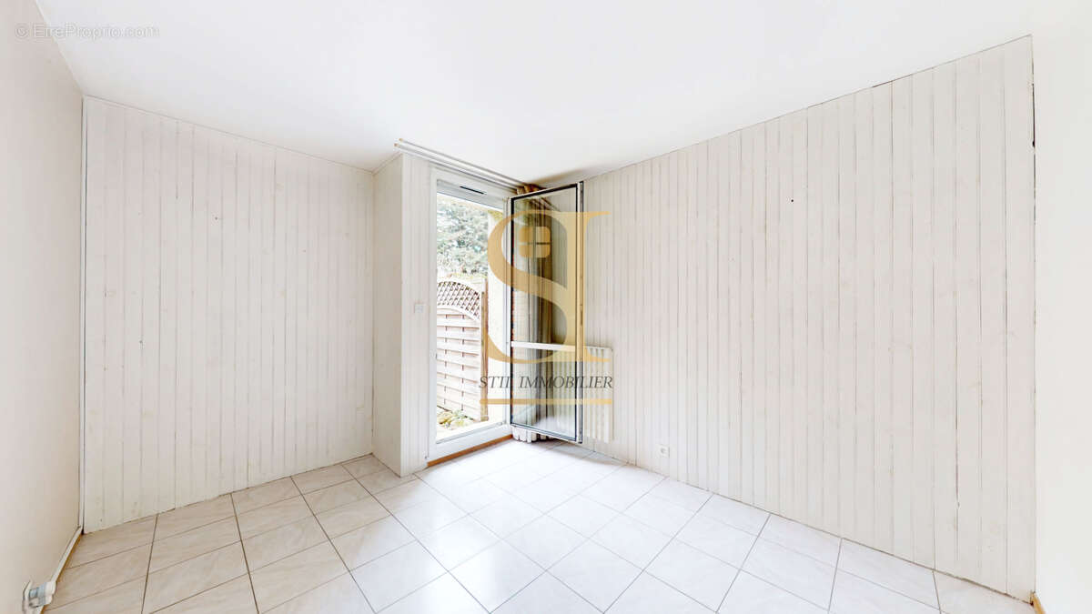 Appartement à VALENTON