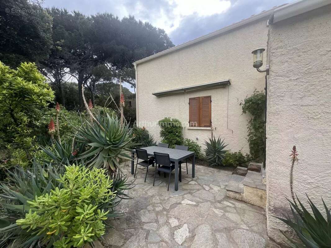 Maison à L&#039;ILE-ROUSSE