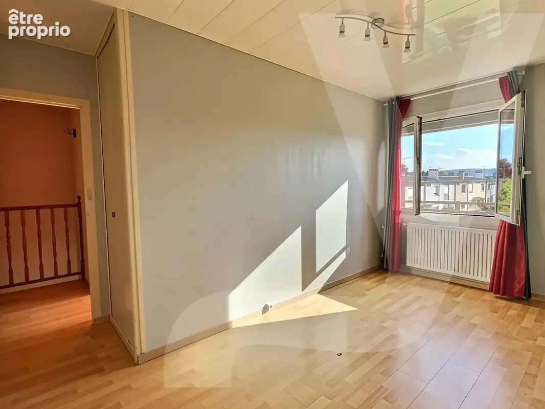 Maison avec jardin et garage - TOMBLAINE - photo 7
