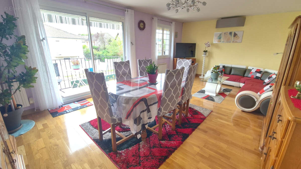 Maison à NOGENT-LE-ROI