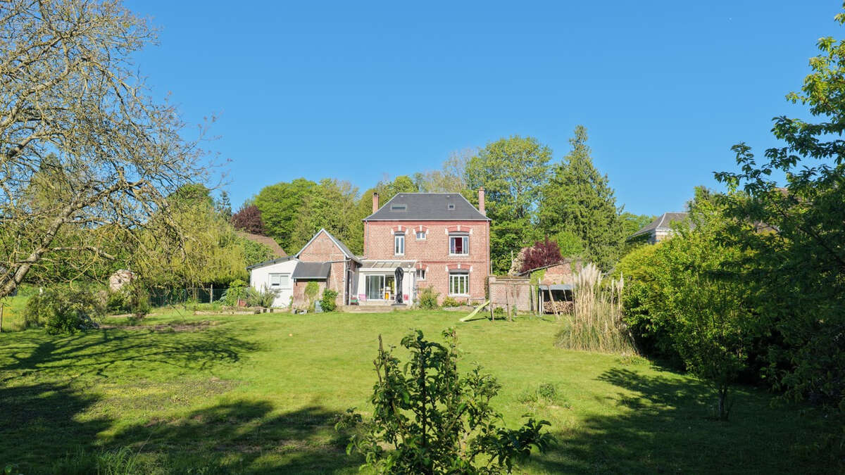 Appartement à DOMART-EN-PONTHIEU
