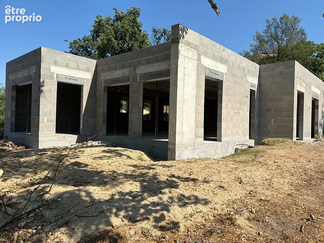 Massieux - Terrain à batir de 750 m2 avec vue - photo 4