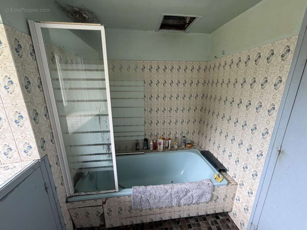 Maison à PLOUGUENAST