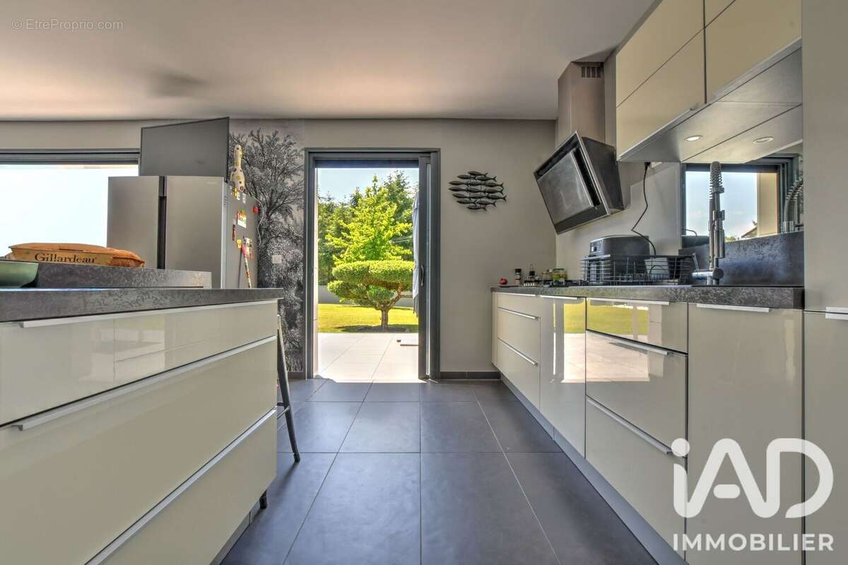 Photo 3 - Maison à RILHAC-RANCON