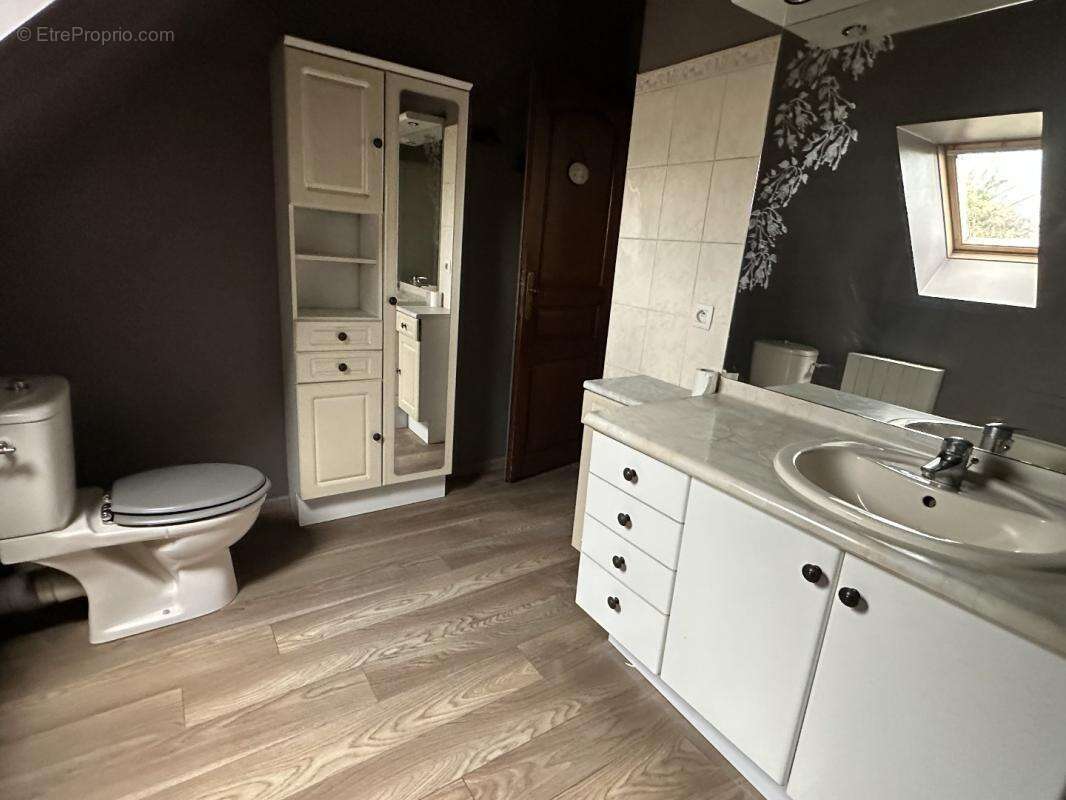 Maison à VILLETANEUSE