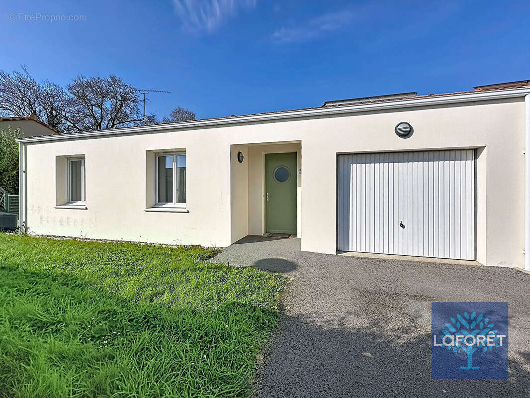 Maison à SAINT-GERVAIS